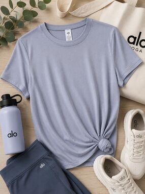ALO Yoga All Day Short Sleeve Seashell Blue Modal Tee M NWOT Sold Out